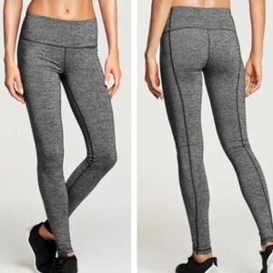 VSX Sport Knockout Leggings